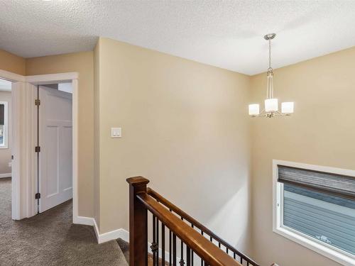 16724 60 Street, Edmonton, AB - Indoor Photo Showing Other Room