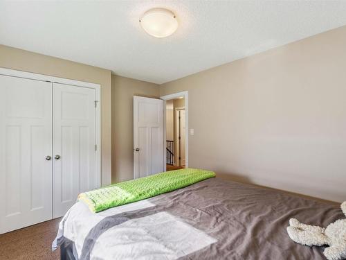 16724 60 Street, Edmonton, AB - Indoor Photo Showing Bedroom