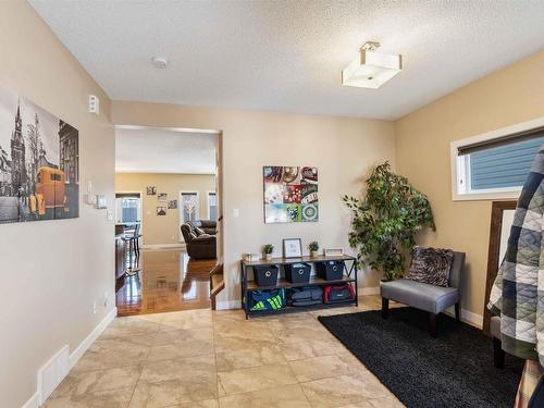 16724 60 Street, Edmonton, AB - Indoor Photo Showing Other Room