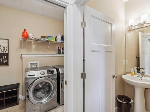 16724 60 Street, Edmonton, AB - Indoor Photo Showing Laundry Room