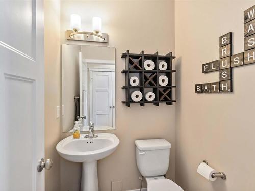 16724 60 Street, Edmonton, AB - Indoor Photo Showing Bathroom