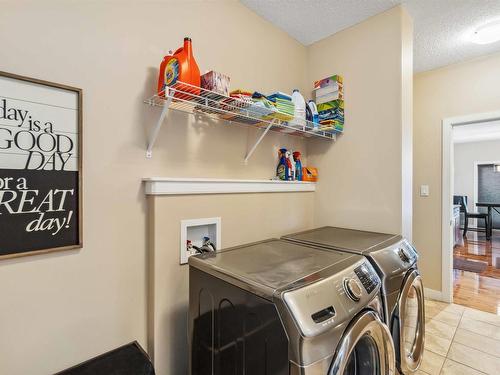 16724 60 Street, Edmonton, AB - Indoor Photo Showing Laundry Room