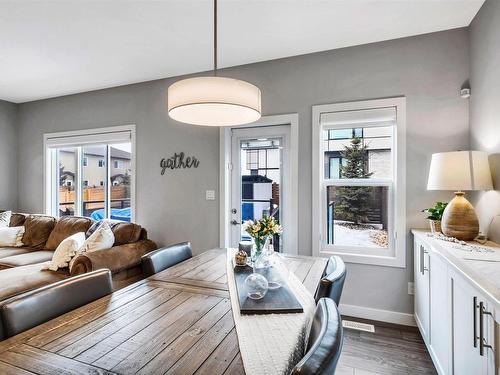 1811 Keene Crescent, Edmonton, AB - Indoor Photo Showing Dining Room