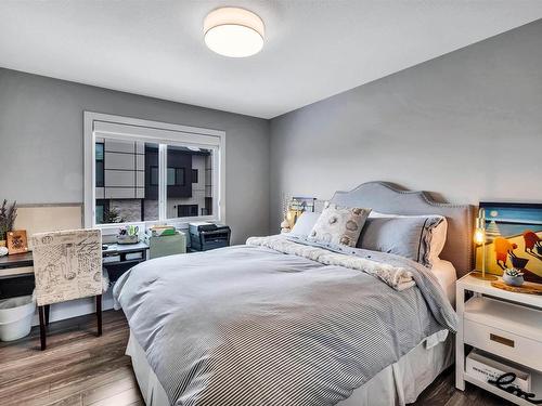 1811 Keene Crescent, Edmonton, AB - Indoor Photo Showing Bedroom