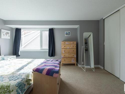 2576 138A Avenue, Edmonton, AB - Indoor Photo Showing Bedroom