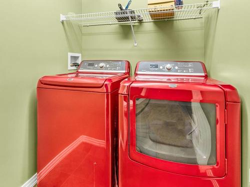 711 89 Street Sw, Edmonton, AB - Indoor Photo Showing Laundry Room