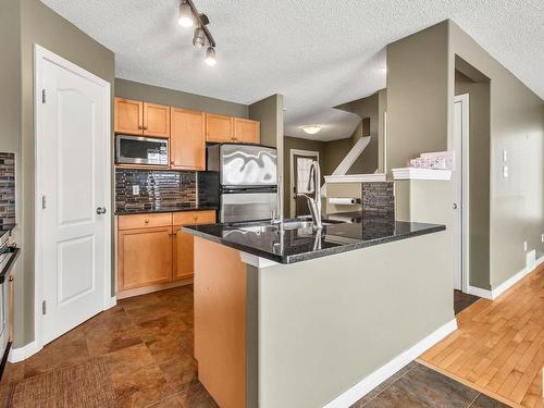 711 89 Street Sw, Edmonton, AB - Indoor Photo Showing Kitchen