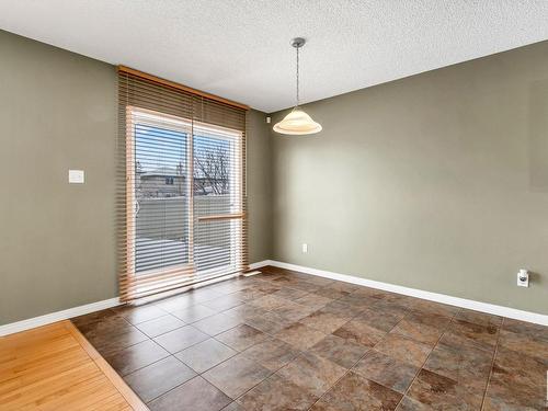 711 89 Street Sw, Edmonton, AB - Indoor Photo Showing Other Room