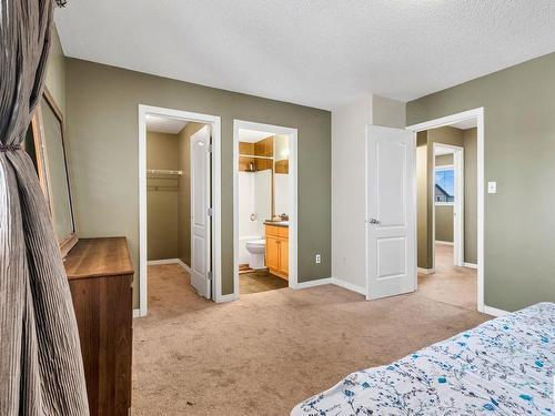 711 89 Street Sw, Edmonton, AB - Indoor Photo Showing Bedroom