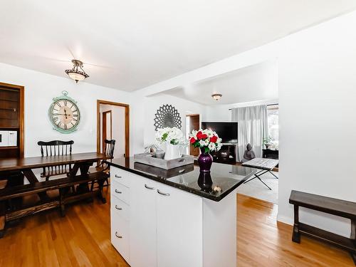 4026 113 Avenue, Edmonton, AB - Indoor Photo Showing Dining Room