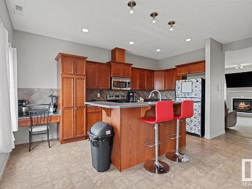 89 13825 155 Avenue, Edmonton, AB - Indoor Photo Showing Kitchen