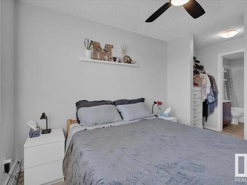 346 1196 Hyndman Road, Edmonton, AB - Indoor Photo Showing Bedroom