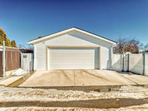 16104 100 Street, Edmonton, AB - Outdoor With Deck Patio Veranda