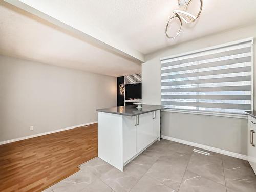 16104 100 Street, Edmonton, AB - Indoor Photo Showing Kitchen