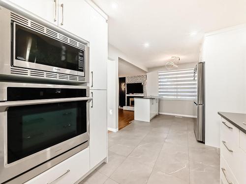 16104 100 Street, Edmonton, AB - Indoor Photo Showing Kitchen