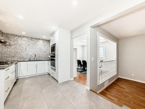 16104 100 Street, Edmonton, AB - Indoor Photo Showing Kitchen With Upgraded Kitchen