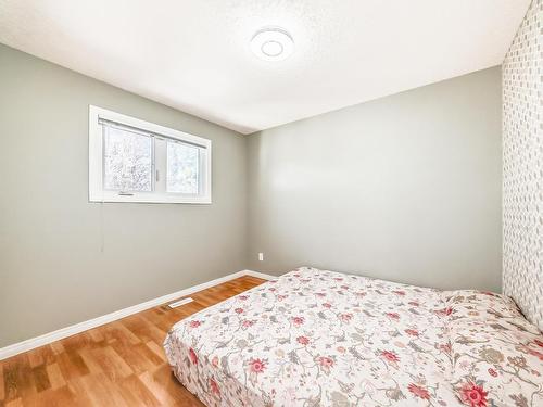 16104 100 Street, Edmonton, AB - Indoor Photo Showing Bedroom