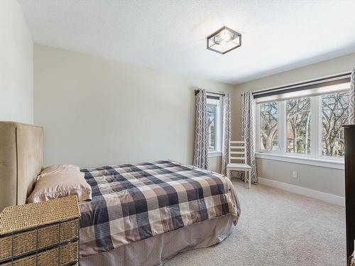 10134 81 Street, Edmonton, AB - Indoor Photo Showing Bedroom