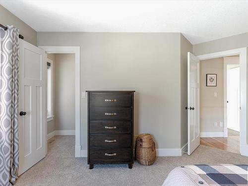 10134 81 Street, Edmonton, AB - Indoor Photo Showing Bedroom