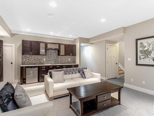 10134 81 Street, Edmonton, AB - Indoor Photo Showing Living Room