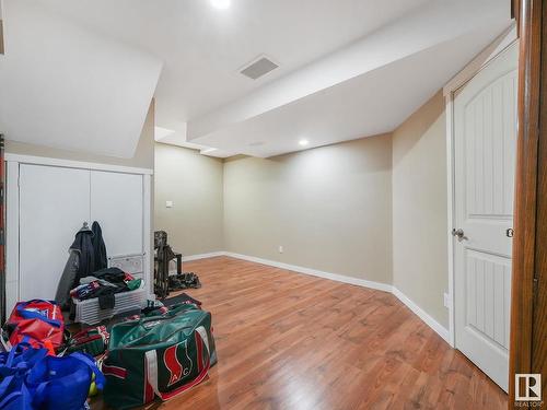 7129 South Terwillegar Drive, Edmonton, AB - Indoor Photo Showing Other Room