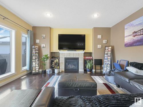 7129 South Terwillegar Drive, Edmonton, AB - Indoor Photo Showing Living Room With Fireplace