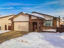 15715 100 Street  Edmonton, AB T5X 4E2