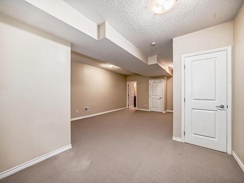 12304 117 Avenue, Edmonton, AB - Indoor Photo Showing Other Room