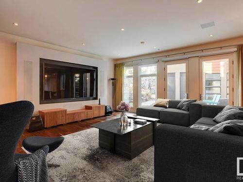 243 Windermere Drive, Edmonton, AB - Indoor Photo Showing Living Room