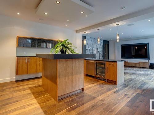 243 Windermere Drive, Edmonton, AB - Indoor Photo Showing Kitchen