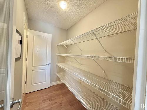 12513 171 Avenue, Edmonton, AB - Indoor With Storage