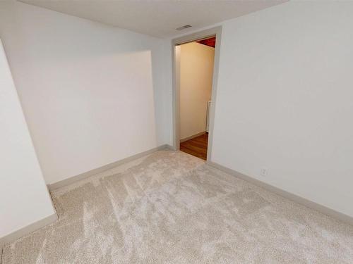 13 9619 180 Street, Edmonton, AB - Indoor Photo Showing Other Room