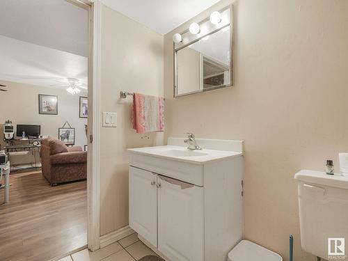 12008 57 Street, Edmonton, AB - Indoor Photo Showing Bathroom