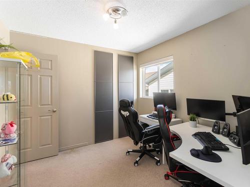 1321 Grant Way, Edmonton, AB - Indoor Photo Showing Office