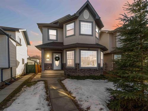 1321 Grant Way, Edmonton, AB - Outdoor