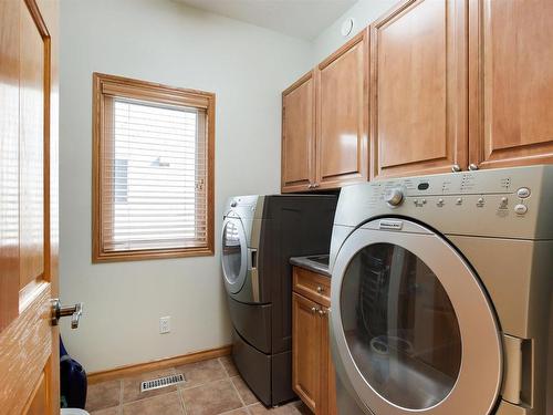 1061 Tory Road, Edmonton, AB - Indoor Photo Showing Laundry Room