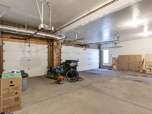 1061 Tory Road, Edmonton, AB - Indoor Photo Showing Garage