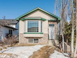 9104 165 Avenue  Edmonton, AB T5Z 3H6