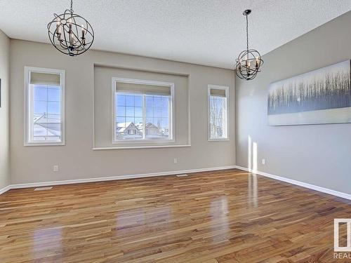 8624 175 Avenue, Edmonton, AB - Indoor Photo Showing Other Room