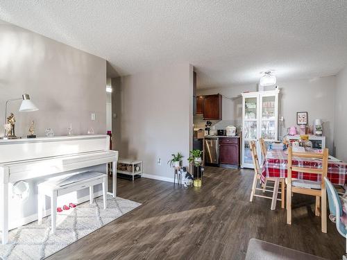 204 10615 110 Street, Edmonton, AB - Indoor Photo Showing Dining Room