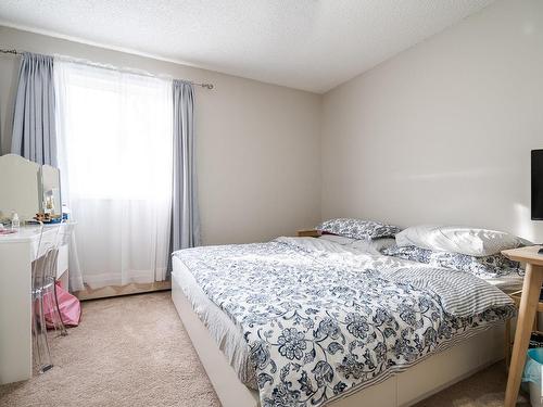 204 10615 110 Street, Edmonton, AB - Indoor Photo Showing Bedroom