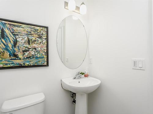 16421 134 Street, Edmonton, AB - Indoor Photo Showing Bathroom