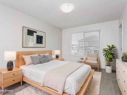 16421 134 Street, Edmonton, AB - Indoor Photo Showing Bedroom