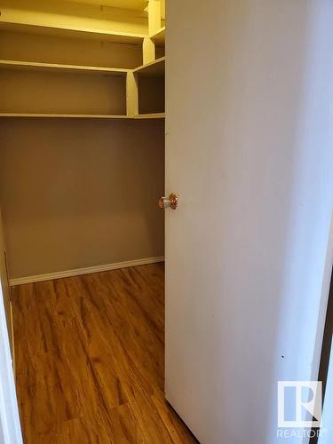 5014 52 Avenue, Glendon, AB - Indoor