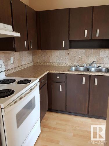 5014 52 Avenue, Glendon, AB - Indoor Photo Showing Kitchen With Double Sink