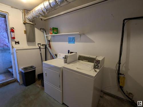 5014 52 Avenue, Glendon, AB - Indoor Photo Showing Laundry Room