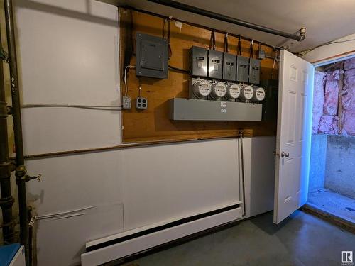 5014 52 Avenue, Glendon, AB - Indoor