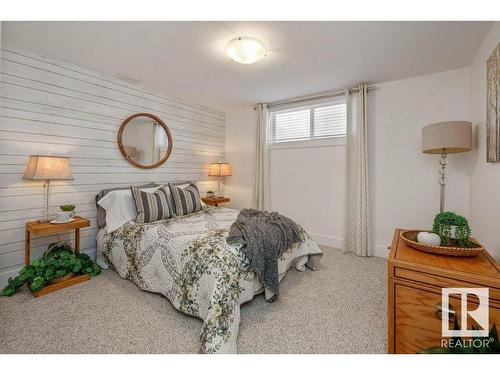 10107 82 Street Nw, Edmonton, AB - Indoor Photo Showing Bedroom