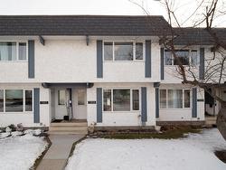 11313 22 Avenue  Edmonton, AB T6J 4V8