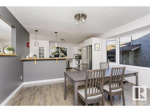 4676 16A Avenue, Edmonton, AB - Indoor Photo Showing Dining Room